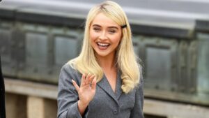 Nhà Trắng phản pháo khi Sabrina Carpenter chỉ trích video của ICE sử dụng nhạc cô