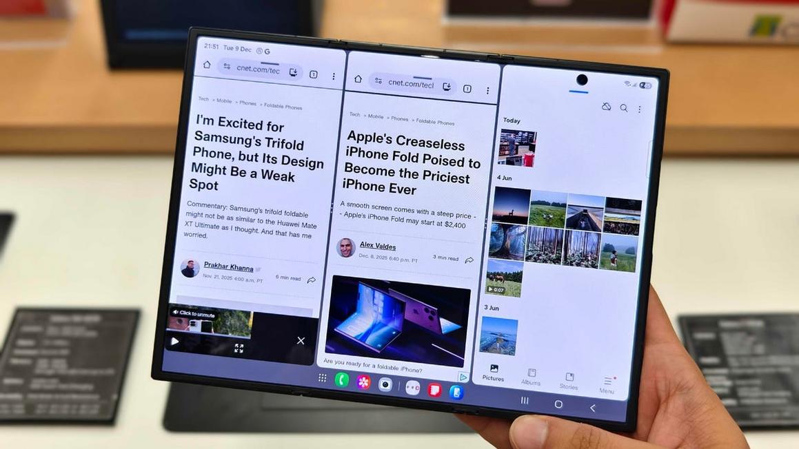 Tôi trải nghiệm Galaxy Z TriFold tại Dubai: Thiết kế thông minh gây ấn tượng 1 samsung galaxy z trifold 20251209 232111