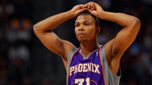 Cựu cầu thủ NBA Sebastian Telfair kể lại thời gian trong tù với Diddy