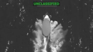 Hoa Kỳ tấn công tàu ma túy tại Thái Bình Dương, tiêu diệt 4 tên khủng bố 6 Hoa Kỳ tấn công tàu ma túy tại Thái Bình Dương, tiêu diệt 4 tên khủng bố