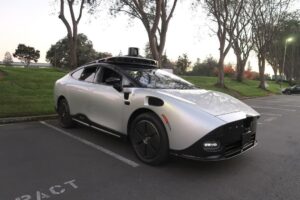 Zevo hợp tác với Tensor để đưa robotaxi vào đội xe chia sẻ 5 Zevo hợp tác với Tensor để đưa robotaxi vào đội xe chia sẻ