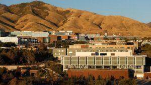 Đại học Utah chi 400.000 USD/năm cho chương trình đánh giá phát ngôn chính trị