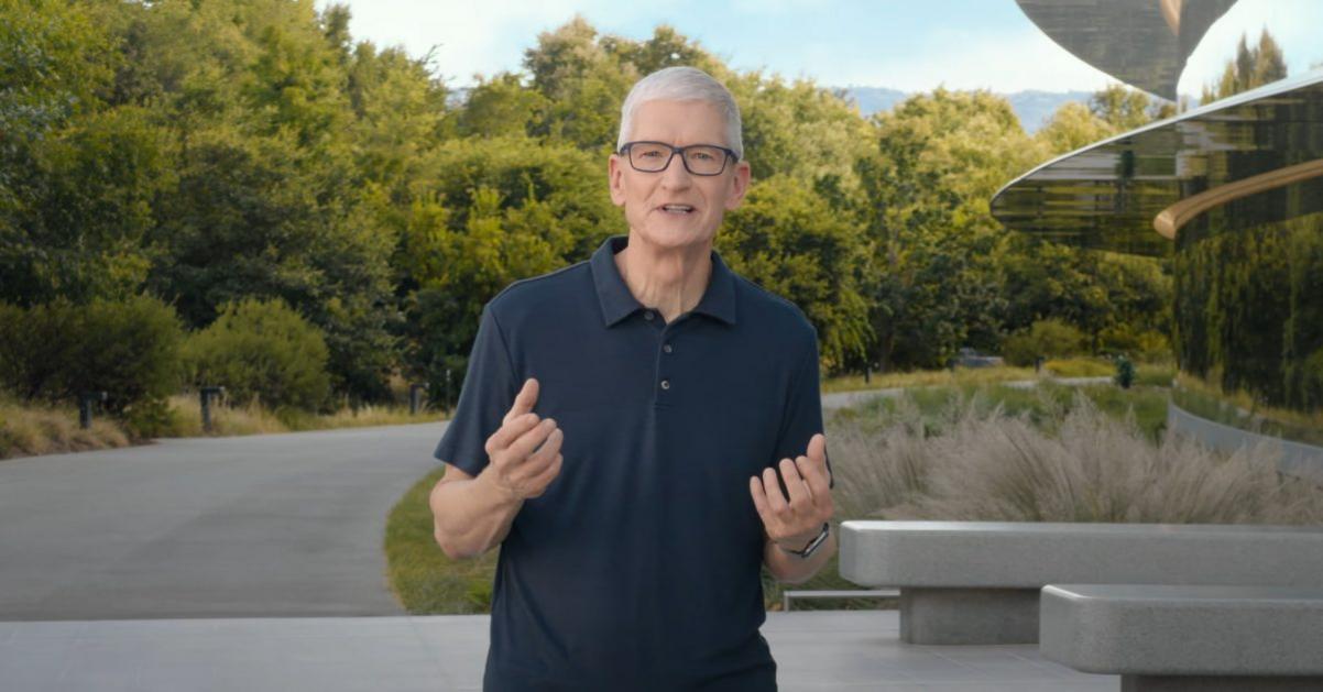 Bốn sản phẩm Apple có thể ra mắt vào đầu năm 2026 1 tim cook apple park sep25