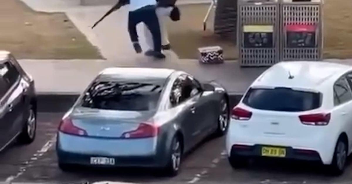 Video ghi lại cảnh xả súng ở bãi biển Bondi, Úc 1 tm ver sho cau hdabof