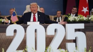 Năm 2025: Tổng Thống Donald Trump Thúc Đẩy ‘Hòa Bình Bằng Sức Mạnh’