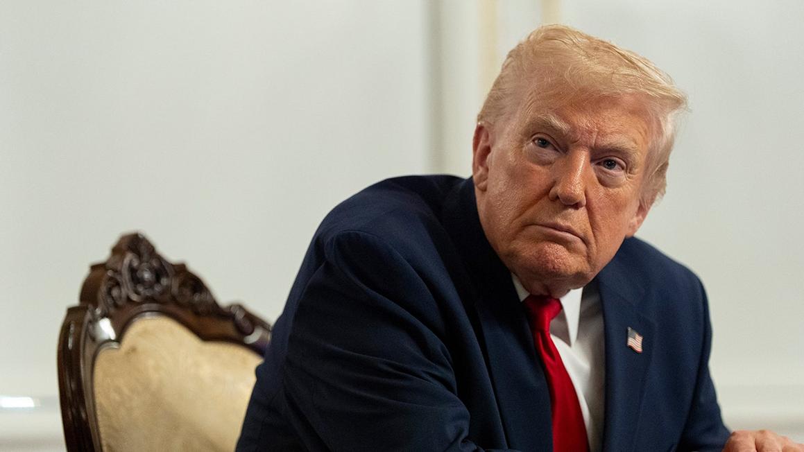 trump speaks mar a lago thanksgiving 1