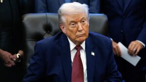 Tổng Thống Trump cảnh báo Mỹ có thể tấn công vào Venezuela ‘rất sớm’