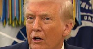 Tổng Thống Donald Trump bị chỉ trích vì bình luận về Rob Reiner 27 Tổng Thống Donald Trump bị chỉ trích vì bình luận về Rob Reiner