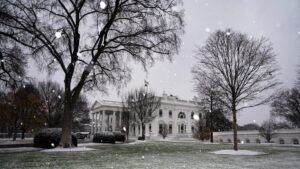 Bão tuyết Bắc Cực tấn công vùng Trung Tây và Đông Bắc Hoa Kỳ