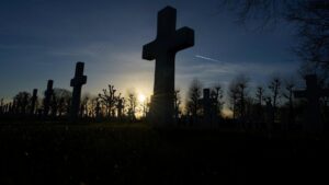 Việc gỡ bỏ bảng vinh danh lính Mỹ da màu gây phẫn nộ