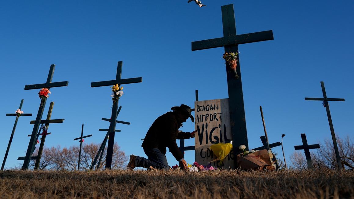 Thượng viện Mỹ tìm cách sửa đổi dự luật quốc phòng liên quan đến an toàn bay 1