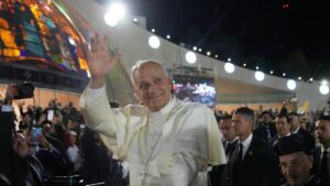 Giáo Hoàng Leo XIV kết thúc chuyến thăm Lebanon với lời cầu nguyện tại hiện trường vụ nổ cảng Beirut 2020