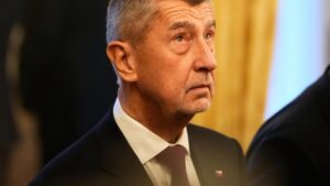 Tổng thống Czech thành lập chính phủ mới với liên minh thân Tổng Thống Donald Trump