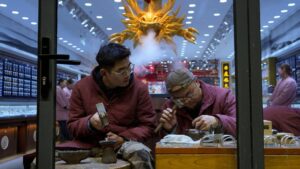 Kinh tế Trung Quốc: Ảo ảnh phục hồi?