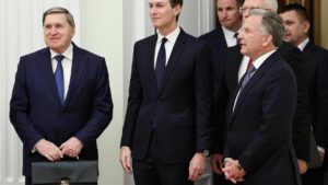 Nga cho biết các cuộc đàm phán về kế hoạch hòa bình Ukraine do Mỹ đề xuất đang diễn ra tích cực 10 Nga cho biết các cuộc đàm phán về kế hoạch hòa bình Ukraine do Mỹ đề xuất đang diễn ra tích cực