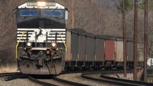 Hai công đoàn lớn phản đối sáp nhập đường sắt Union Pacific và Norfolk Southern