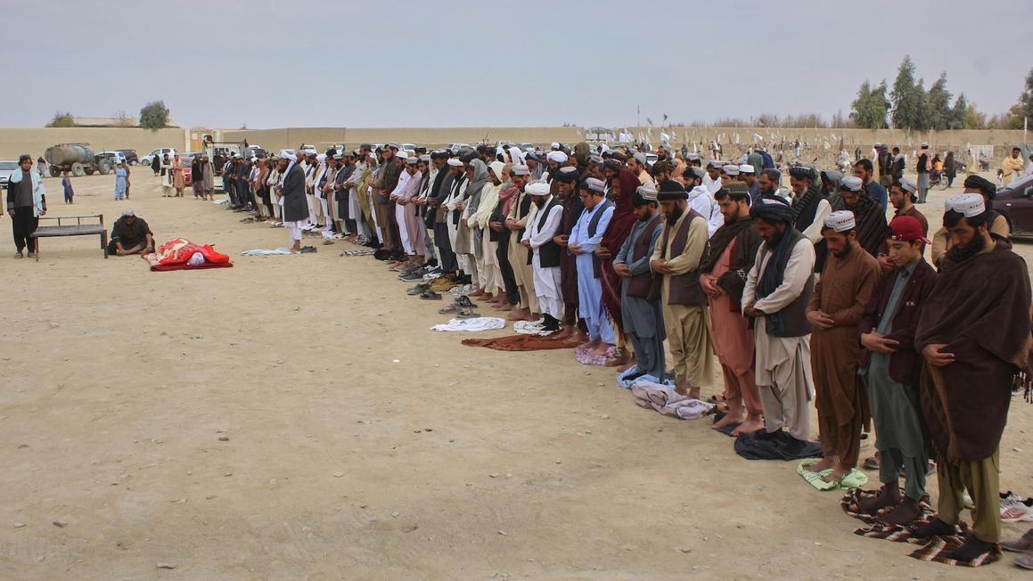 Trao đổi súng đạn dọc biên giới Afghanistan-Pakistan khiến 5 người chết, 8 người bị thương 1