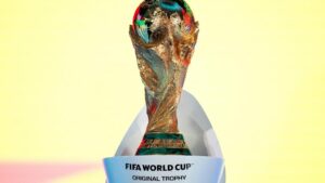 LEGO ra mắt cúp FIFA World Cup phiên bản đời thực