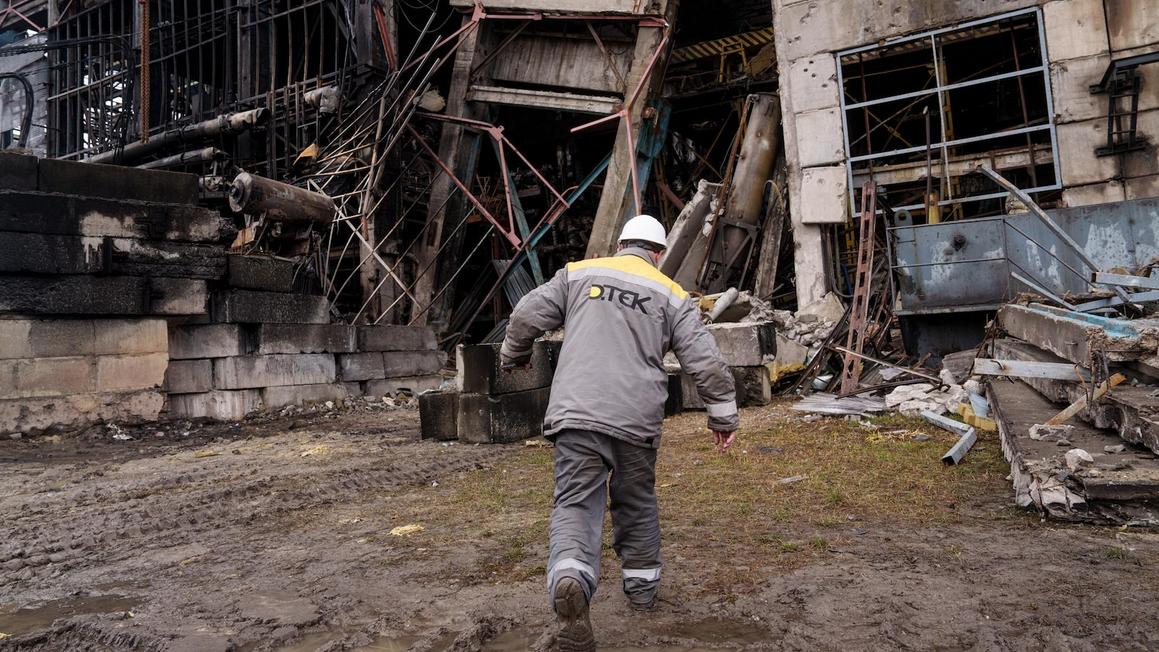 Zelenskyy đàm phán với 30 quốc gia trong khi Tổng Thống Donald Trump thúc đẩy thỏa thuận hòa bình với Nga 1