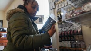 Chính Quyền Trump Ra Lệnh Cấm Bán Các Mặt Hàng DEI Trong Công Viên Quốc Gia 16 Chính Quyền Trump Ra Lệnh Cấm Bán Các Mặt Hàng DEI Trong Công Viên Quốc Gia