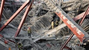 Sập công trình thư viện ở Hàn Quốc, 1 người chết, 3 người mắc kẹt 6 Sập công trình thư viện ở Hàn Quốc, 1 người chết, 3 người mắc kẹt