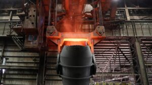 US Steel tái khởi động nhà máy Illinois sau 3 năm