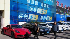 Doanh số xe hơi hạng sang sụt giảm tại Trung Quốc 14 Doanh số xe hơi hạng sang sụt giảm tại Trung Quốc