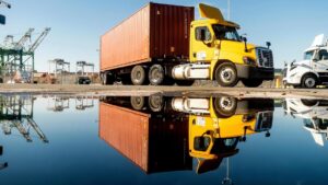 Tài xế xe tải nhập cư kiện California vì thu hồi bằng lái