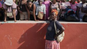 Bão Melissa Tàn Phá Vùng Caribe, Hàng Ngàn Người Vẫn Khốn Khổ 3 Bão Melissa Tàn Phá Vùng Caribe, Hàng Ngàn Người Vẫn Khốn Khổ