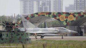 Trung Quốc phô diễn khả năng phong tỏa gần Đài Loan trong cuộc tập trận quân sự