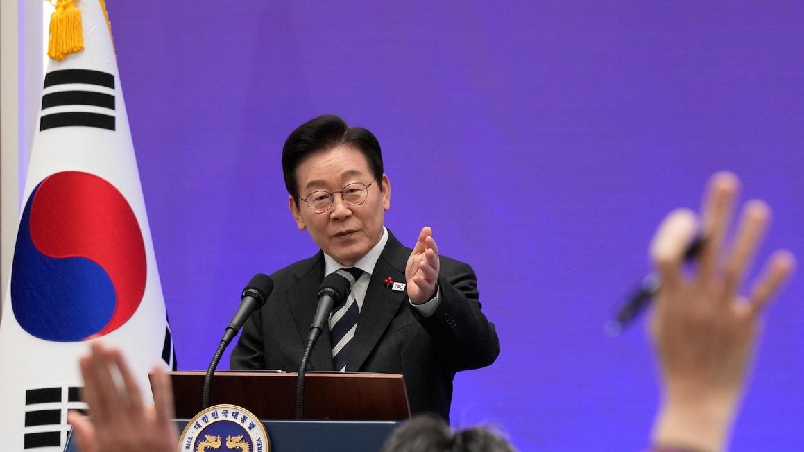 Tổng Thống Nam Hàn cân nhắc xin lỗi Bắc Hàn về cáo buộc rải truyền đơn và dùng máy bay không người lái 1