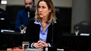 Đại sứ Canada tại Mỹ từ chức trước khi xem xét lại Hiệp định Thương mại Tự do 5 Đại sứ Canada tại Mỹ từ chức trước khi xem xét lại Hiệp định Thương mại Tự do