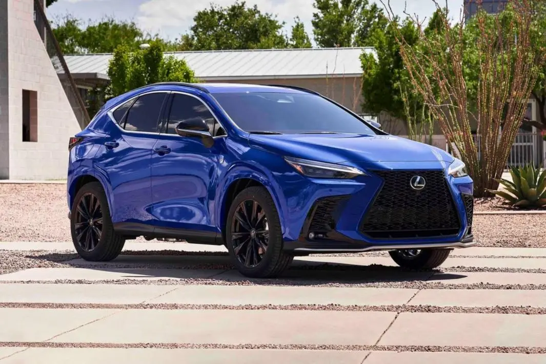 Đánh giá xe Lexus NX 450h+ PHEV hạng sang 2026