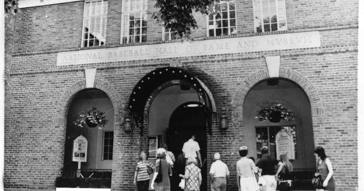 01-29-1936: Bảo Tàng Bóng Chày Hoa Kỳ Bầu Chọn Các Thành Viên Đầu Tiên