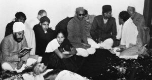 01-30-1948: Gandhi bị ám sát