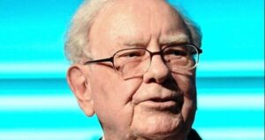 Warren Buffett từ chức CEO Berkshire Hathaway