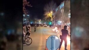 Biểu tình đẫm máu ở Iran ảnh hưởng sâu sắc đến cộng đồng người Mỹ gốc Iran tại Houston