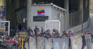 Tổng Thống Trump cho biết sự can dự của Mỹ vào Venezuela có thể kéo dài nhiều năm