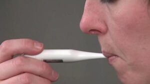 Mùa cúm đến sớm, bác sĩ kêu gọi chích ngừa