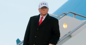 Thượng Viện Mỹ bác bỏ biện pháp hạn chế hành động tại Venezuela sau khi Tổng Thống Donald Trump vận động thành công