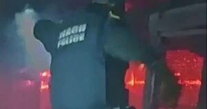 Cảnh sát Florida đối phó hỏa hoạn tại vườn thú