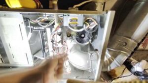 Chuyên gia cảnh báo về an toàn hệ thống sưởi khi nhiệt độ hạ thấp