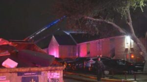 Hỏa hoạn tại chung cư ở Richmond buộc sơ tán, nguyên nhân đang được điều tra