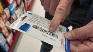 Lừa đảo thẻ quà tặng lan rộng tại khu vực Houston sau vụ gian lận 14 triệu đô la, giới chức cảnh báo 18 Lừa đảo thẻ quà tặng lan rộng tại khu vực Houston sau vụ gian lận 14 triệu đô la, giới chức cảnh báo