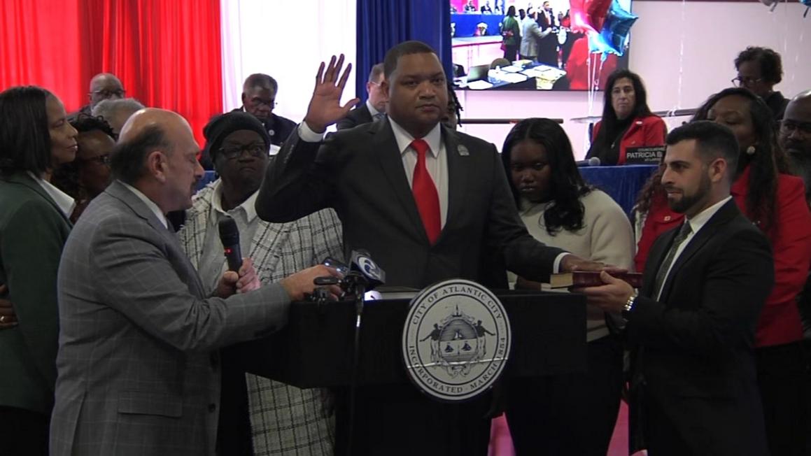 18339409 010126 wpvi marty small sworn in new term 4pm video vid