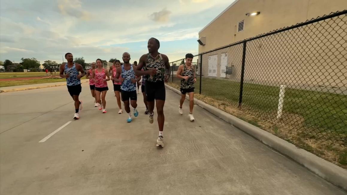 18357689 SpaceCityEliteHoustonMarathon vid