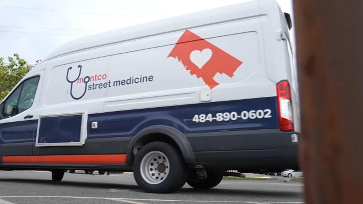 Chăm sóc y tế lưu động đến với người vô gia cư tại Montgomery County 1 18364177 123025 wpvi montco street meds img
