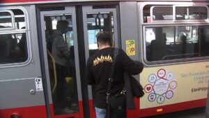 San Francisco thông qua kế hoạch cứu trợ MUNI bằng thuế nhà đất 22 San Francisco thông qua kế hoạch cứu trợ MUNI bằng thuế nhà đất