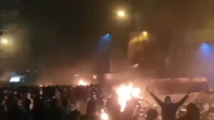 Iran cảnh báo sẽ tấn công quân đội Mỹ và Israel nếu Mỹ can thiệp vào các cuộc biểu tình 5 Iran cảnh báo sẽ tấn công quân đội Mỹ và Israel nếu Mỹ can thiệp vào các cuộc biểu tình