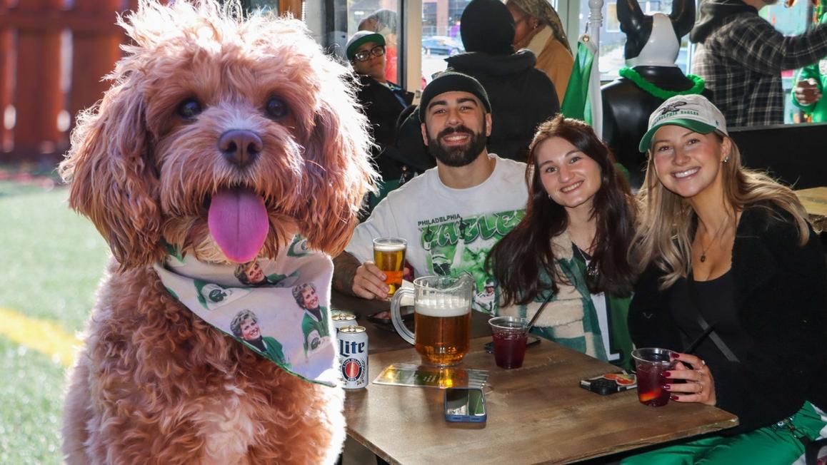 18388167 011126 wpvi EAGLESCRAFTHALL thumbnail